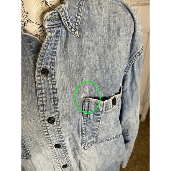 VINTAGE LL Bean Shirt Blue Denim Long Sleeve Casual Distressed Mens Large Tall - Picture 4 of 7